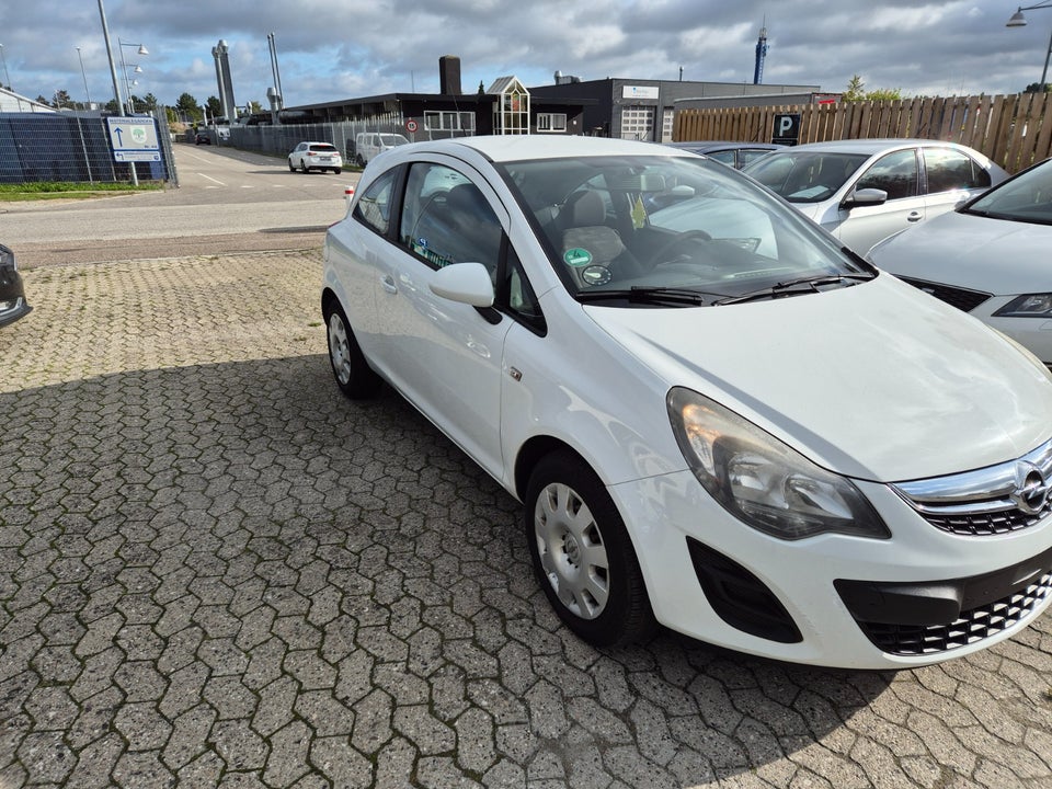 Opel Corsa 1,0 12V Enjoy 3d