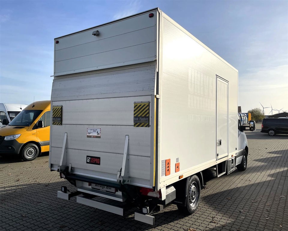 Mercedes Sprinter 317 2,0 CDi Alukasse m/lift aut. RWD 2d