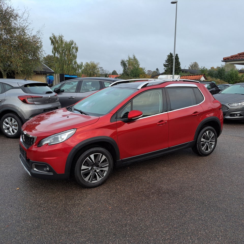 Peugeot 2008 1,5 BlueHDi 100 Allure Sky 5d