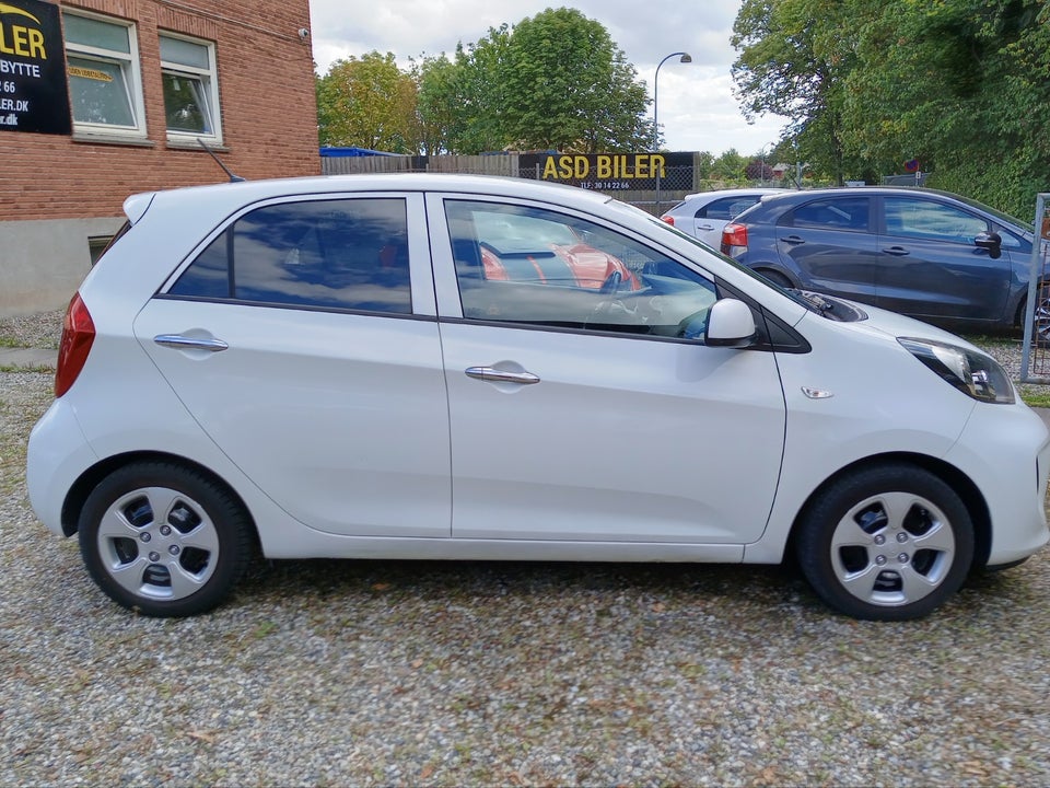 Kia Picanto 1,0 Active 5d
