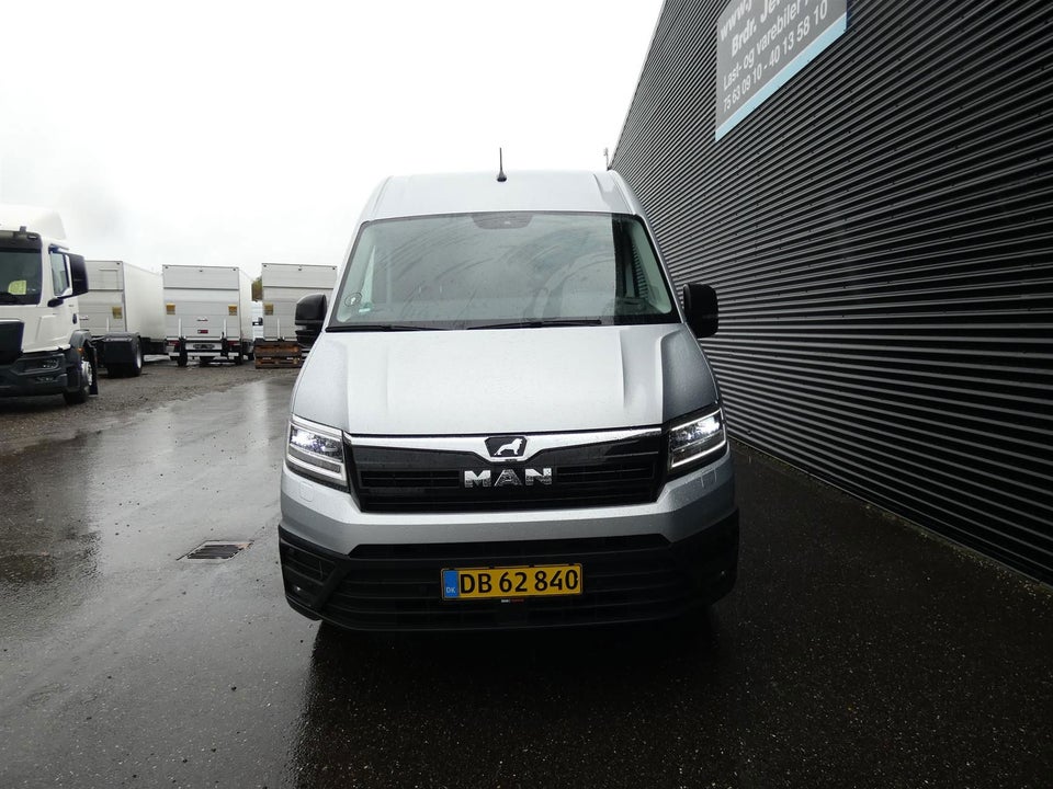 MAN TGE 2,0 3.180 Kassevogn L3H3 aut. AWD