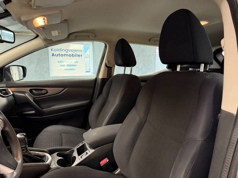 Nissan Qashqai 1,2 Dig-T 115 Visia 5d