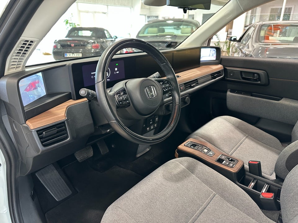 Honda e Advance 5d