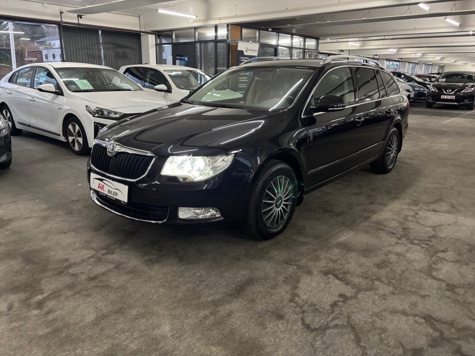 Skoda Superb 2,0 TDi 140 Ambition Combi 5d