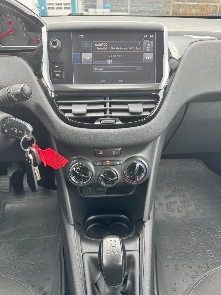 Peugeot 208 1,6 e-HDi 92 Active 5d