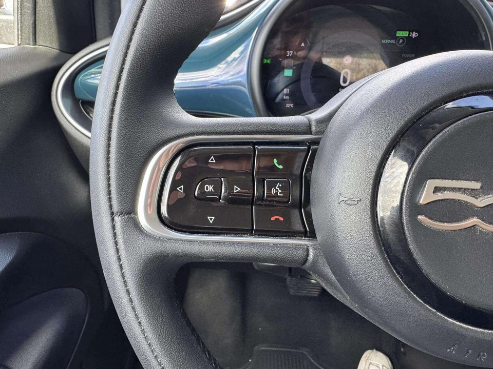 Fiat 500e 42 Icon 3d