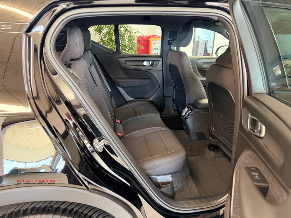 Volvo XC40 ReCharge Plus 5d