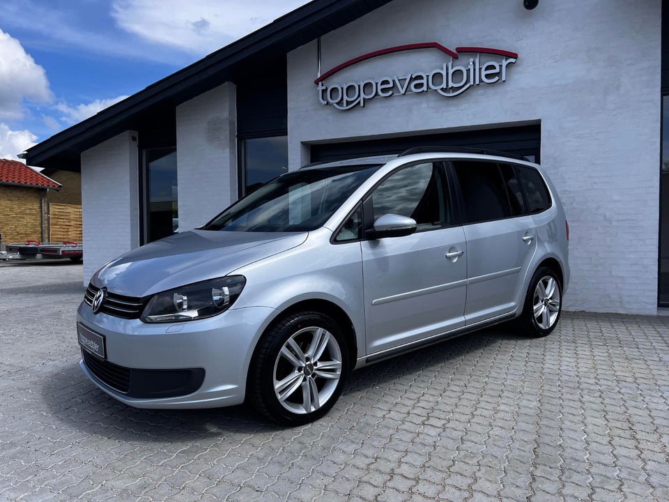 VW Touran 1,6 TDi 105 Comfortline DSG BM Van 5d