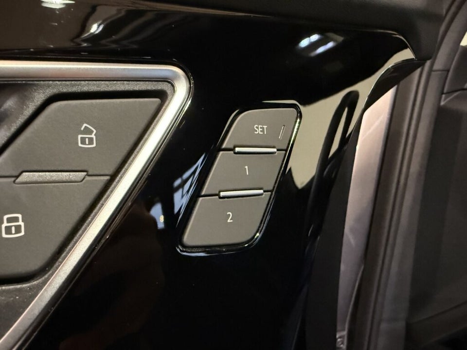 Audi Q4 e-tron 45 S-line 5d