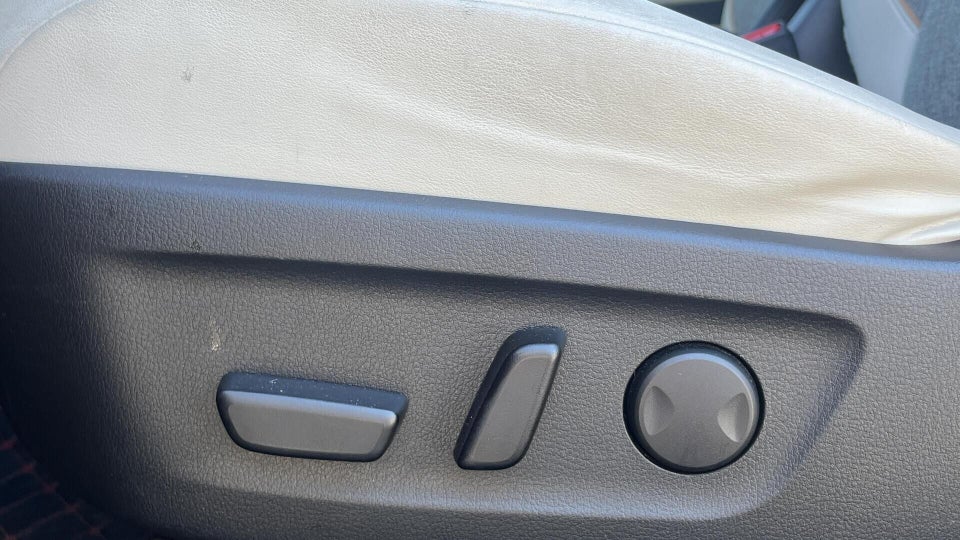 Mazda MX-30 e-SkyActiv First Edition 5d