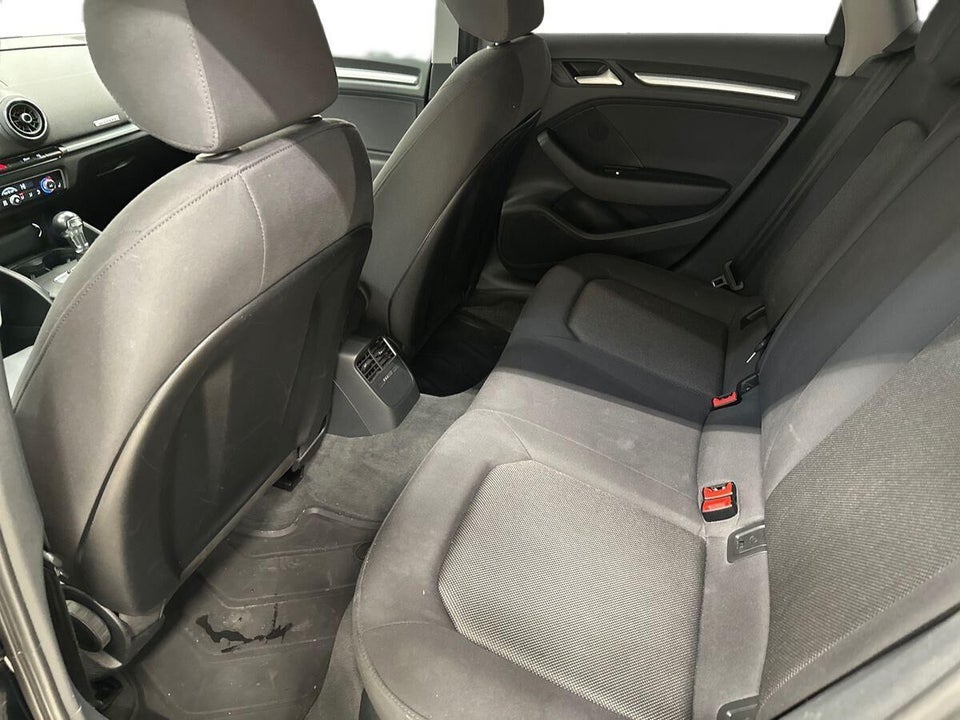 Audi A3 1,4 e-tron Sportback S-tr. 5d