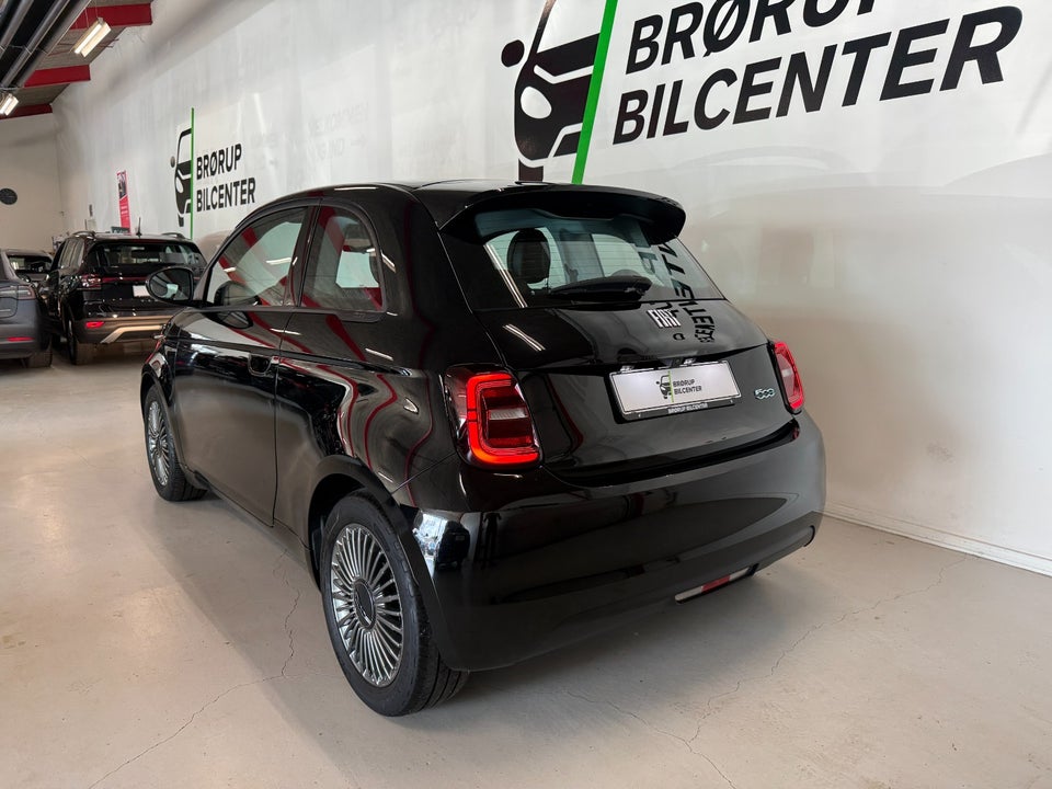 Fiat 500e 42 Icon 3d