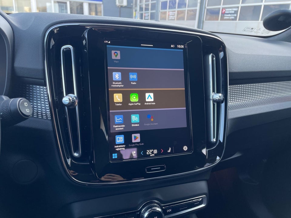 Volvo XC40 P6 ReCharge Pro 5d