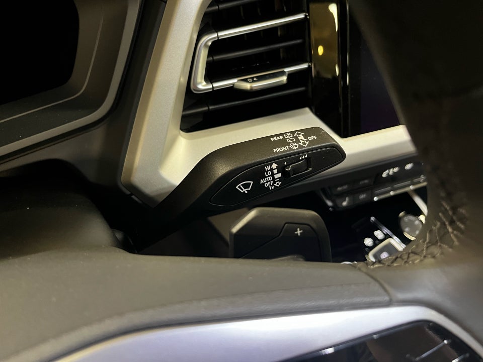 Audi Q4 e-tron 45 S-line 5d