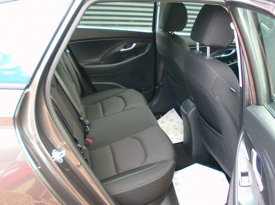 Hyundai i30 1,4 T-GDi Value Edition stc. DCT 5d