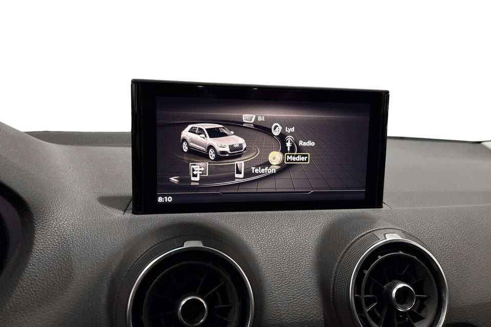 Audi Q2 35 TFSi Prestige S-tr. 5d