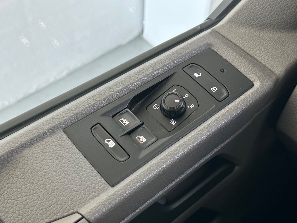 VW Transporter 2,0 TDi 204 Kassevogn DSG lang