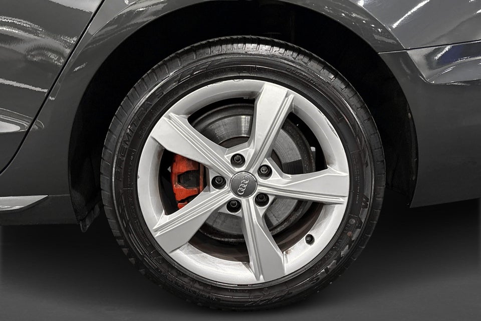 Audi A4 40 TFSi Advanced Prestige Tour plus Avant S-tr. 5d