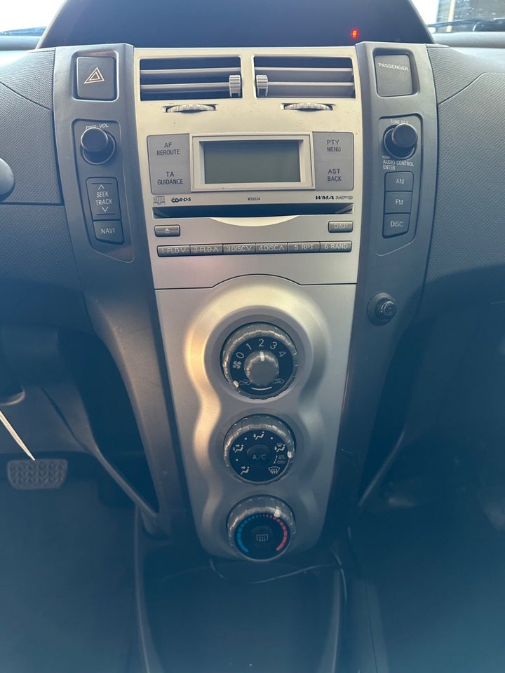 Toyota Yaris 1,0 Luna M/M 5d