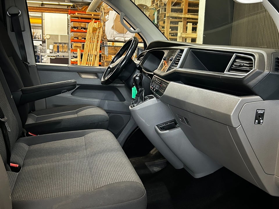 VW Transporter 2,0 TDi 204 Kassevogn DSG lang