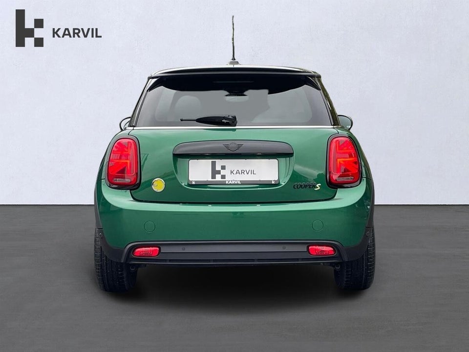 MINI Cooper SE Classic Trim 3d