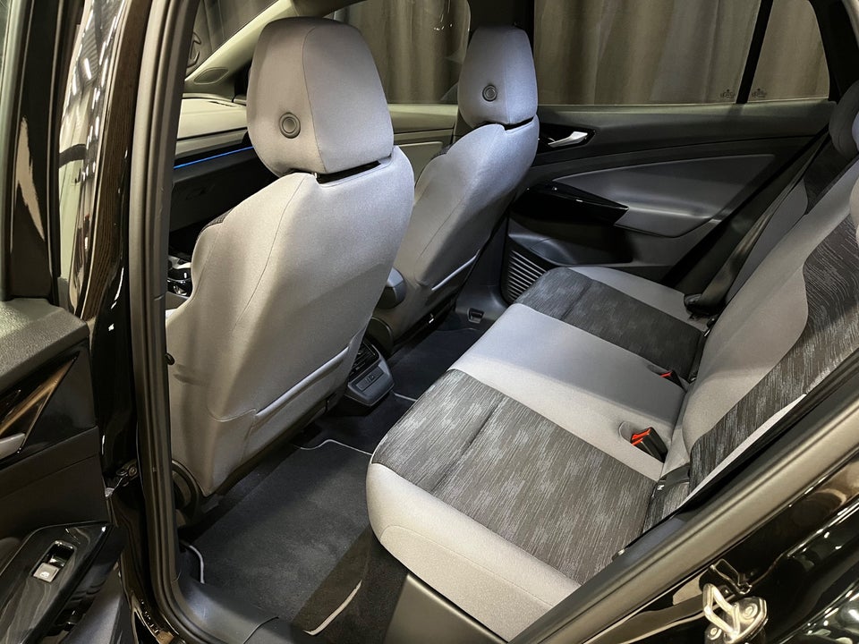 VW ID.4 77 Pro Performance 5d