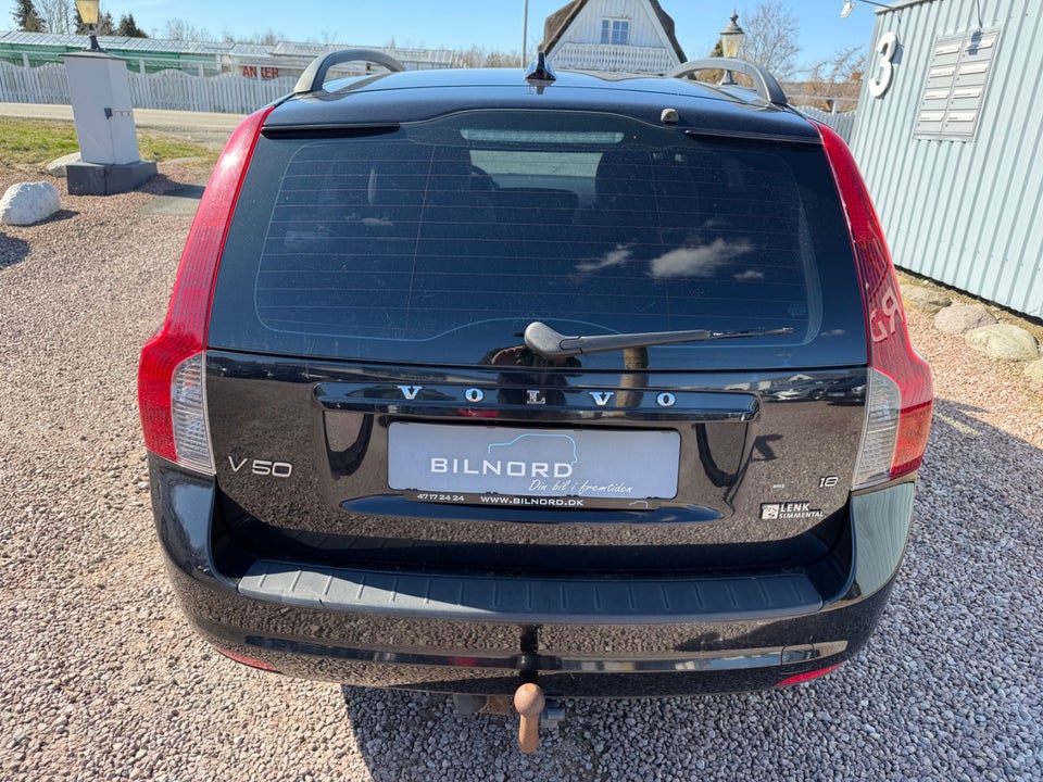 Volvo V50 1,8  5d