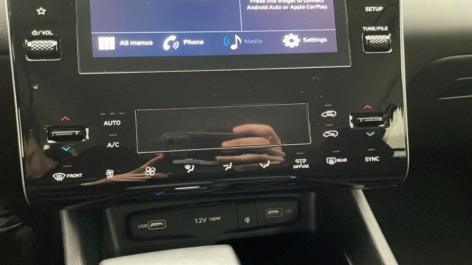 Hyundai Tucson 1,6 T-GDi mHEV Essential DCT 5d