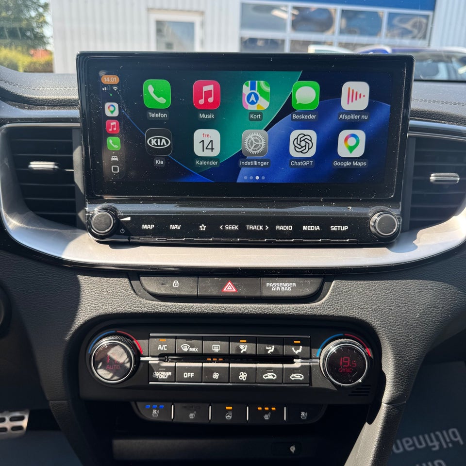 Kia Ceed 1,6 PHEV Upgrade SW DCT 5d