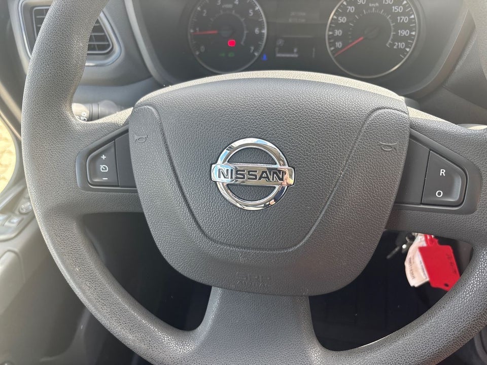 Nissan Interstar 2,3 dCi 150 L2H2 N-Connecta Van