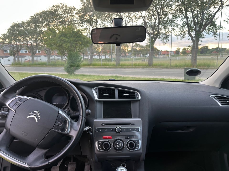 Citroën C4 1,2 PureTech 130 Feel 5d