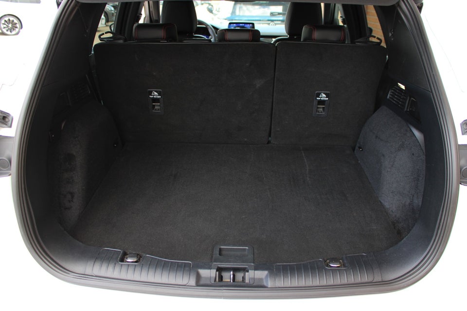 Ford Kuga 2,5 PHEV ST-Line X CVT 5d