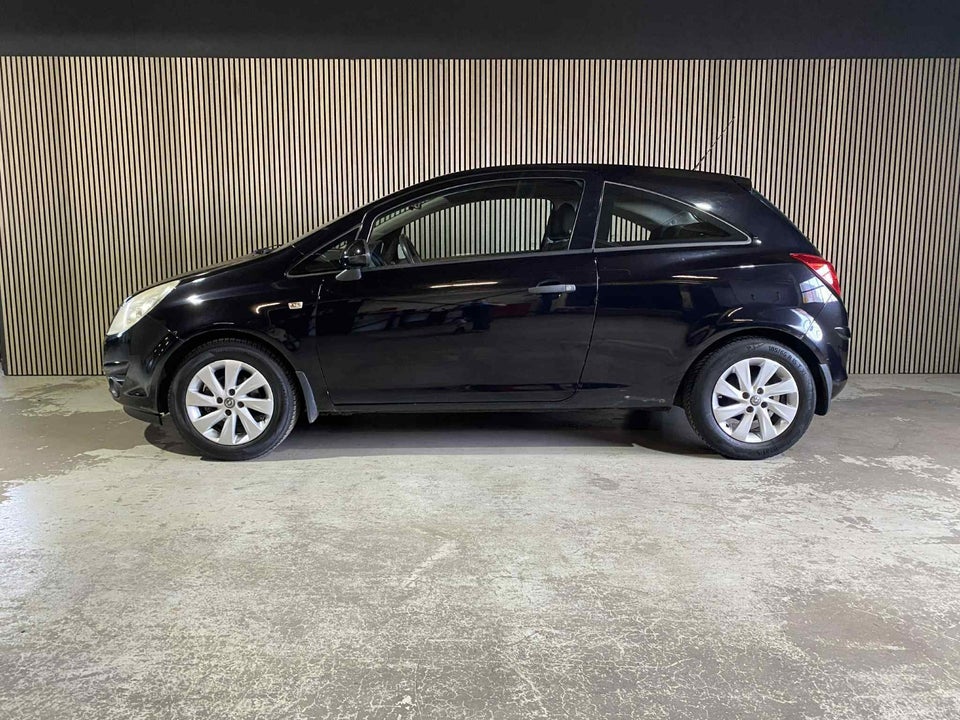 Opel Corsa 1,0 12V Enjoy 3d