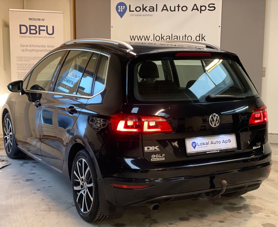 VW Golf Sportsvan 1,6 TDi 110 Highline DSG 5d
