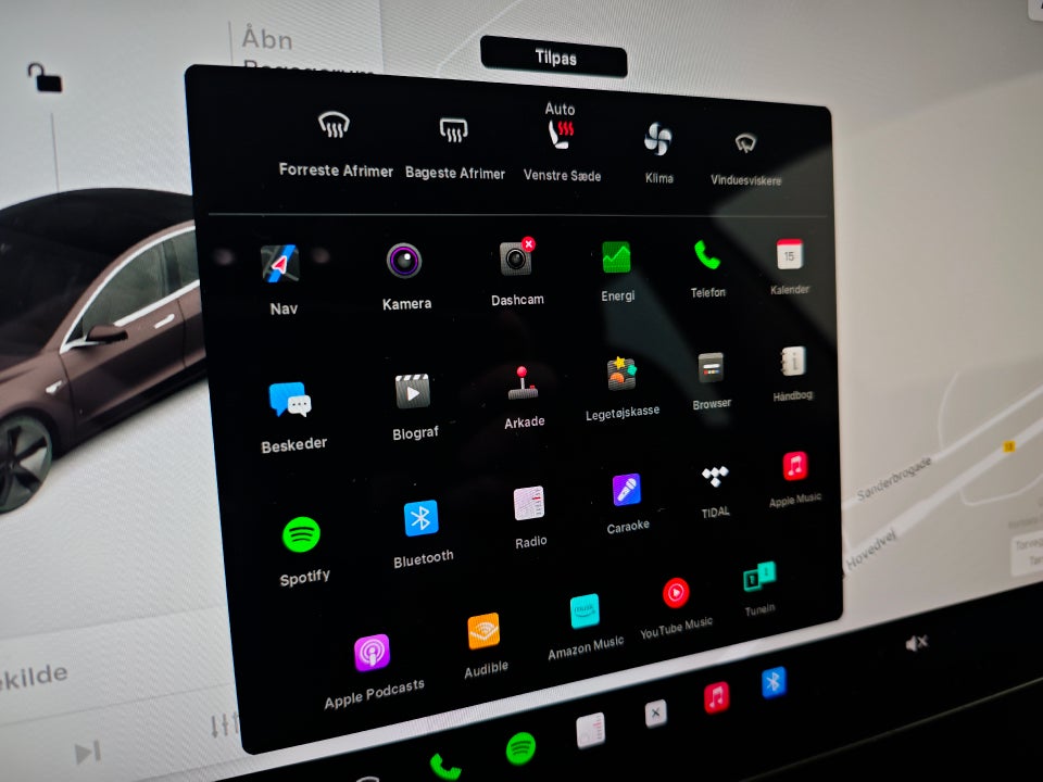 Tesla Model 3 Standard Range+ RWD 4d