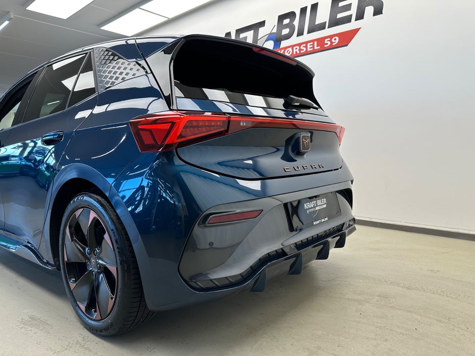 Cupra Born 58  5d