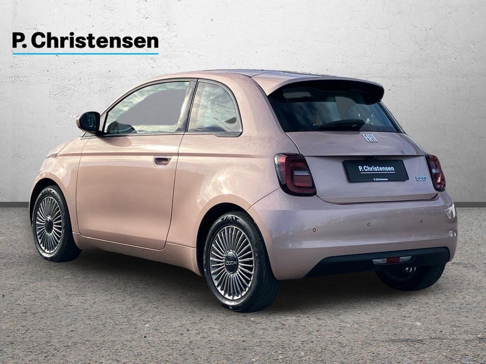 Fiat 500e 42 Icon 3d