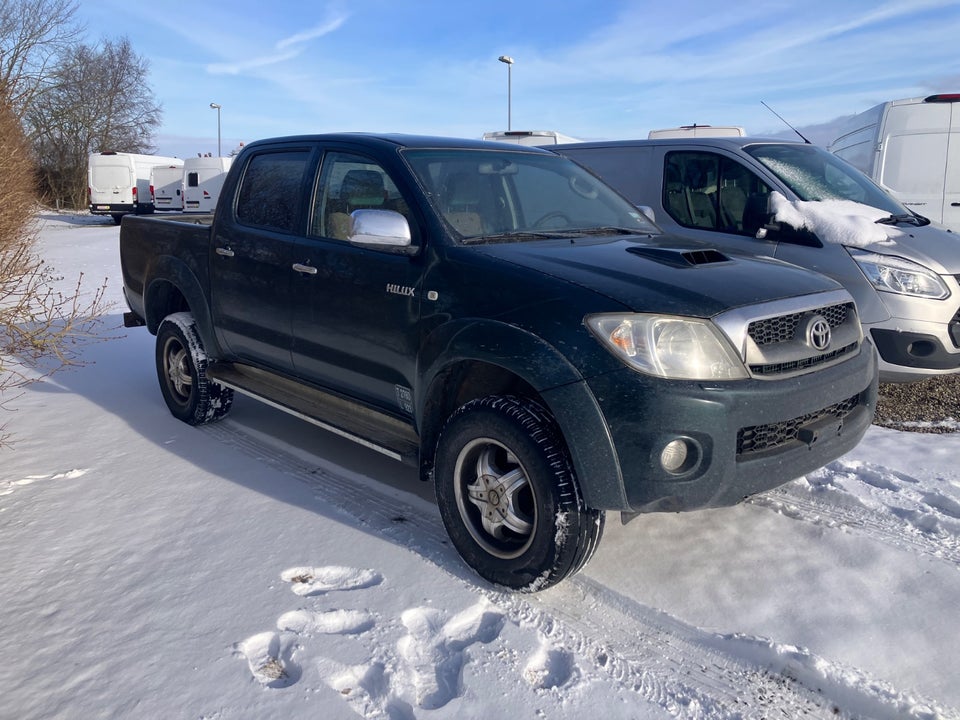 Toyota HiLux 3,0 D-4D Db.Kab 4x4 Trend 4d