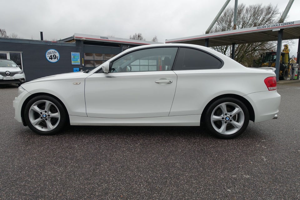 BMW 120d 2,0 Coupé aut. 2d