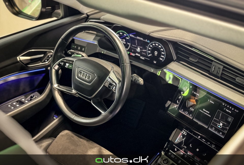 Audi e-tron 55 Advanced quattro 5d