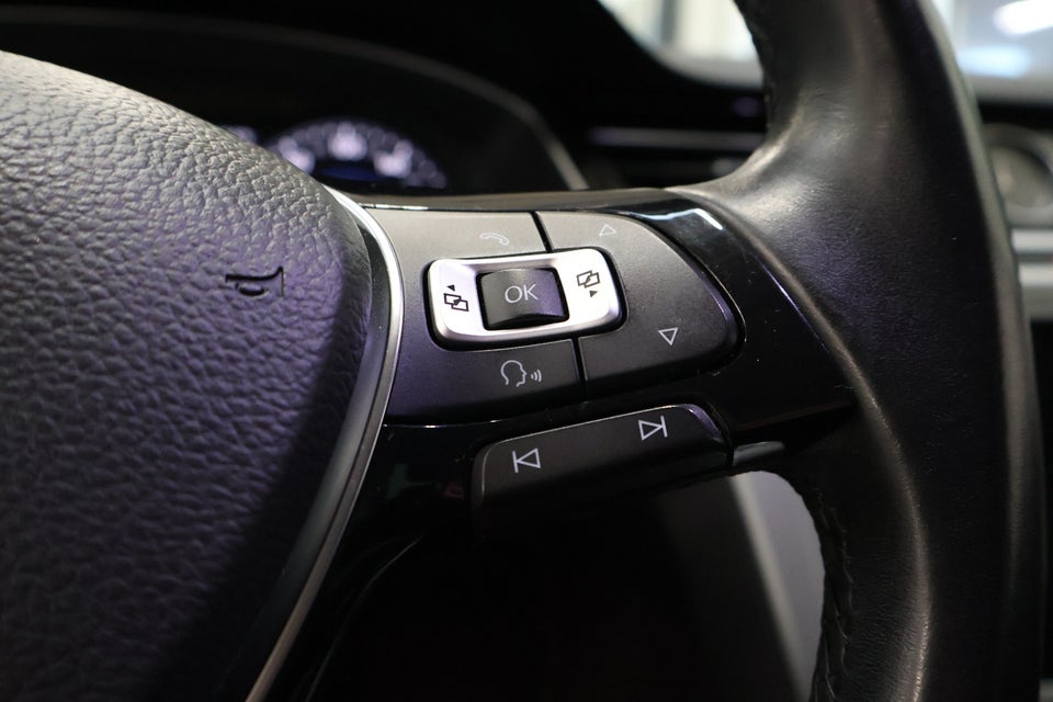 VW Passat 2,0 TDi 150 Comfortline Variant DSG 5d