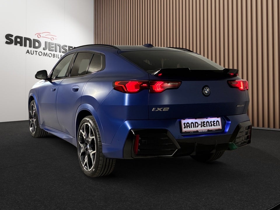 BMW iX2 xDrive30 Fully Charged 5d