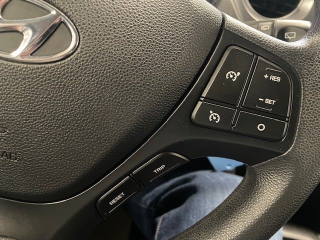 Hyundai i10 1,0 Trend 5d