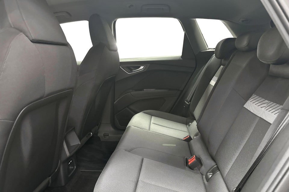 Audi Q4 e-tron 45 Progress 5d