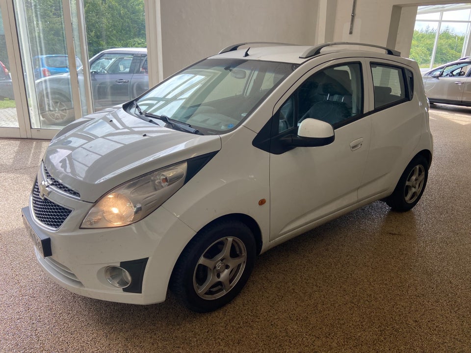 Chevrolet Spark 1,0 LS 5d