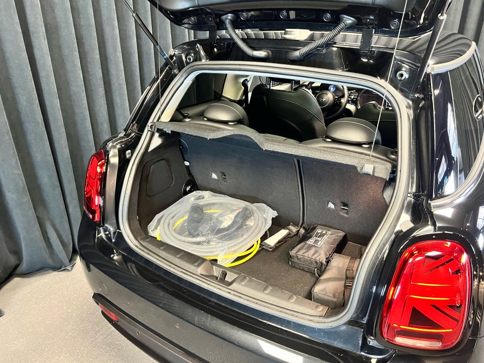 MINI Cooper SE Edition Premium Plus 3d