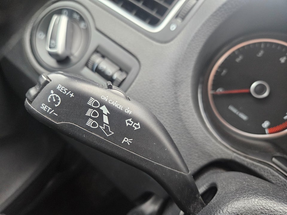 VW Polo 1,2 TSi 90 Comfortline 5d