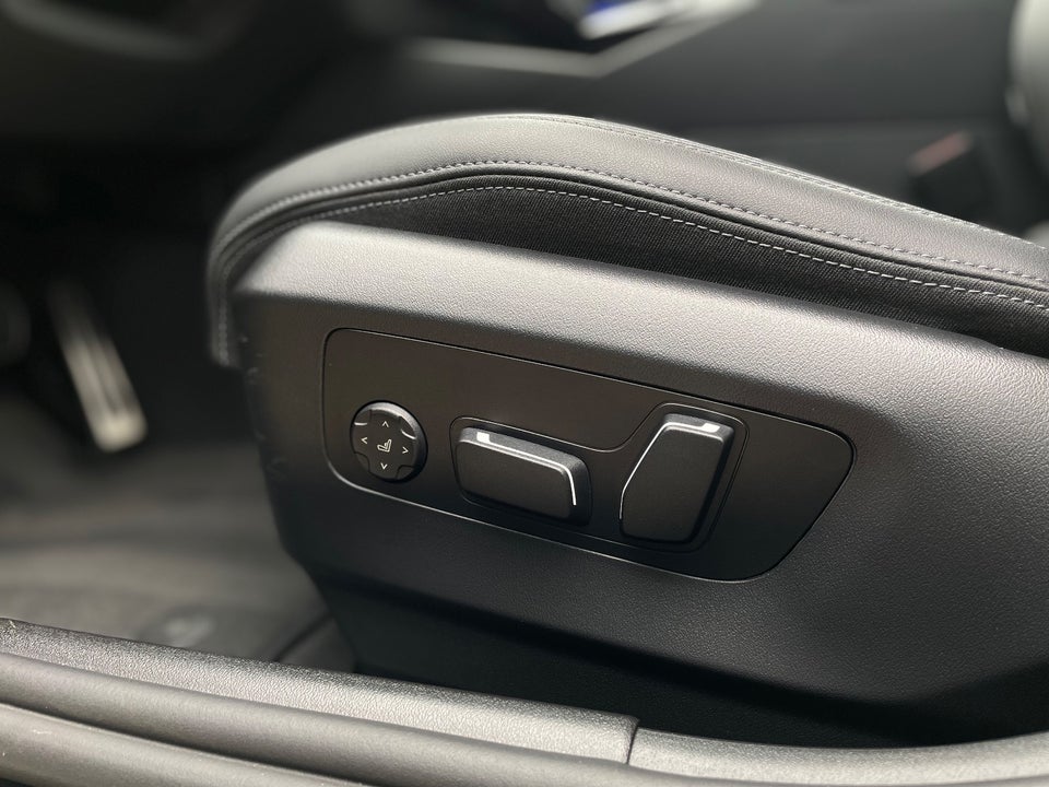 BMW i5 eDrive40 Touring Fully Charged 5d