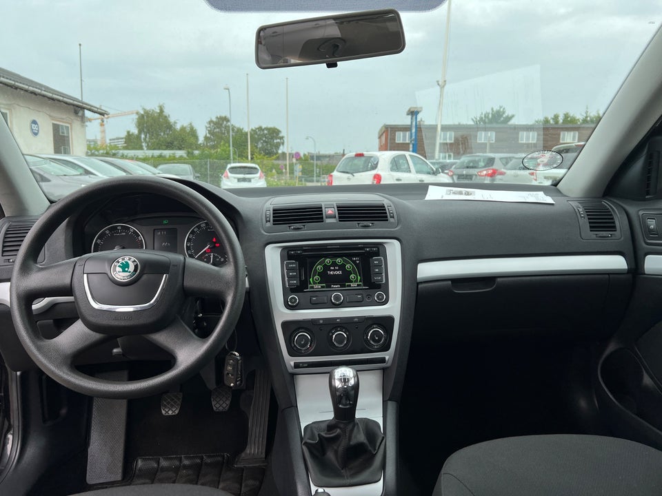 Skoda Octavia 1,2 TSi 105 Ambiente 5d