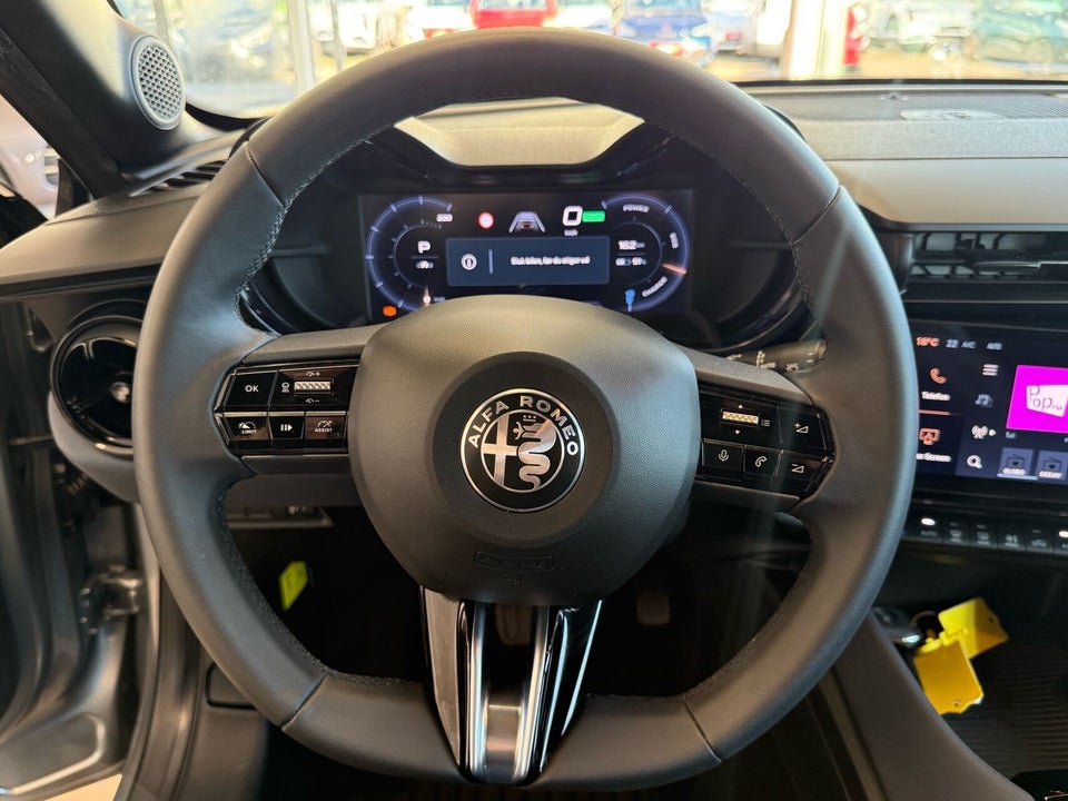 Alfa Romeo Junior Elettrica Core 5d